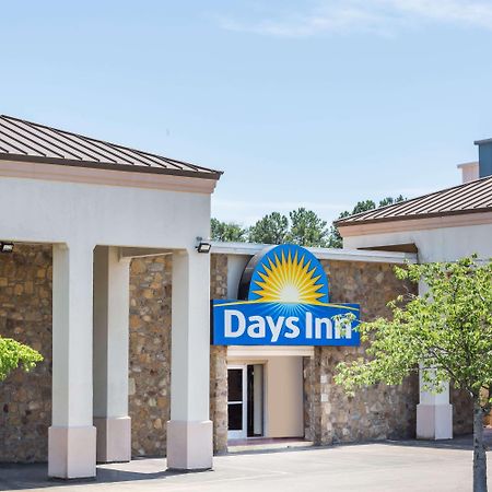 Days Inn By Wyndham Charlottesville/University Area Eksteriør billede