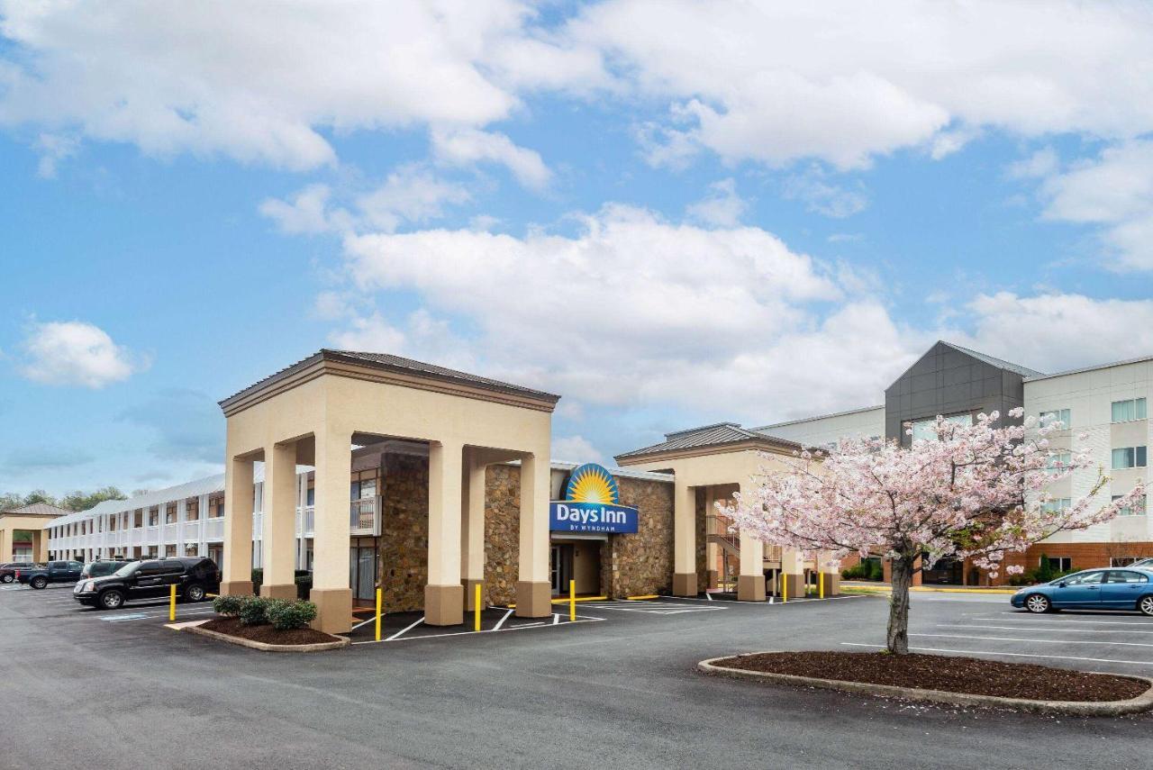 Days Inn By Wyndham Charlottesville/University Area Eksteriør billede